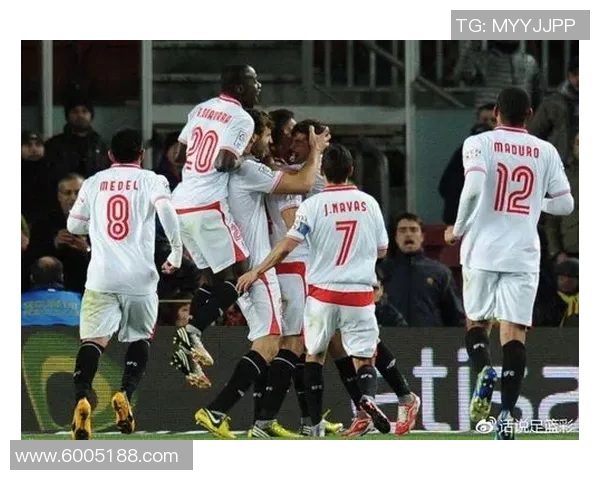 列日对决塞维利亚两队巅峰对抗赛精彩回顾与分析 列日对决塞维利亚两队巅峰对抗赛精彩回顾与分析